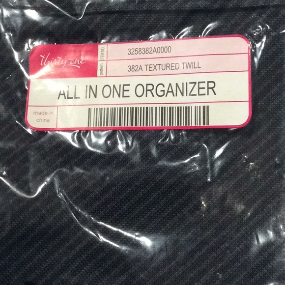 Thirty-One All In One Organizer - Picture 2 of 3